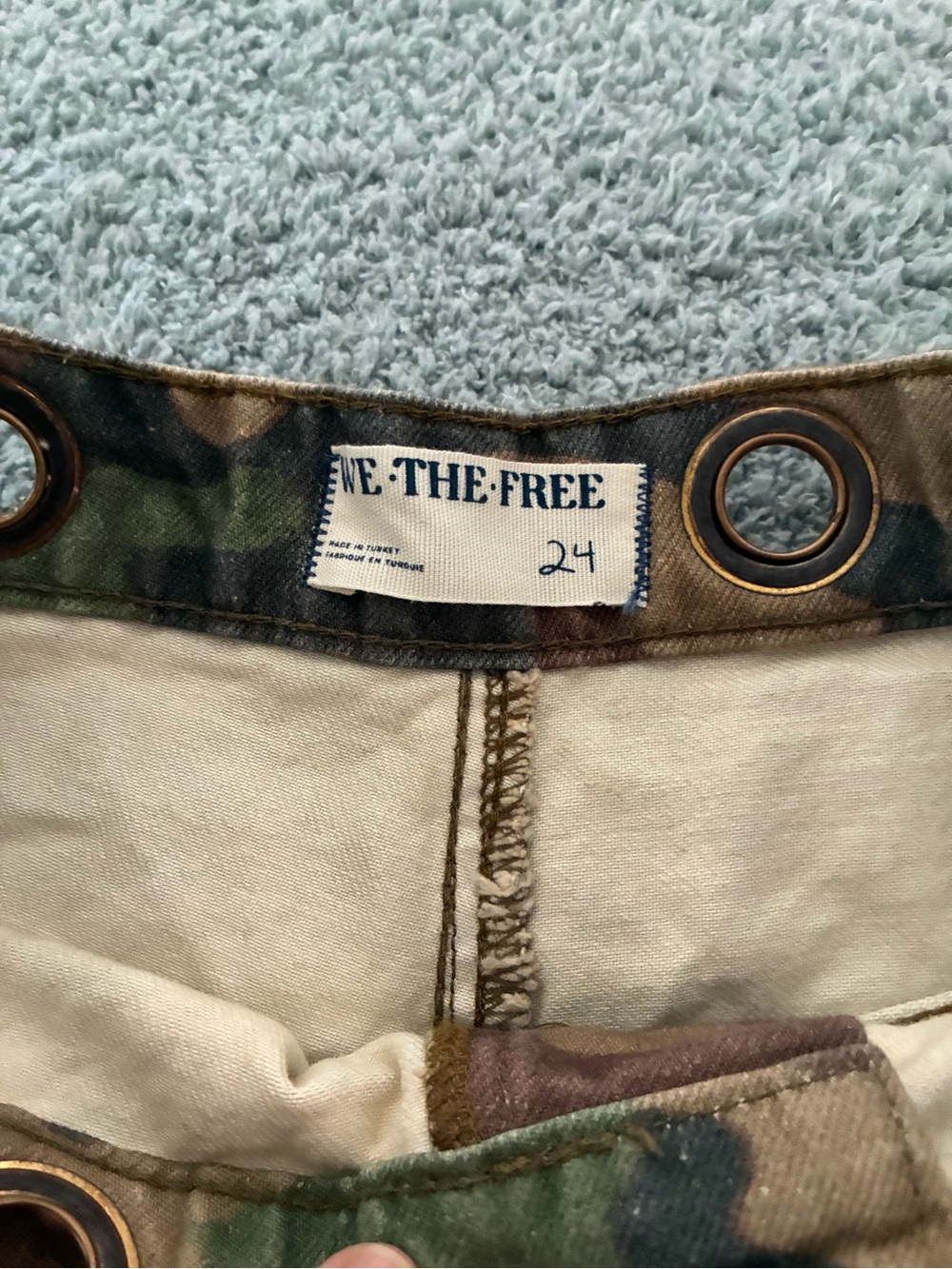 NWOT We The Free Camo Moxies 🔥 - Picture 7 of 7